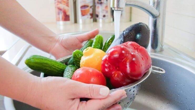 wash vegetables and fruits as a preventive measure against parasites